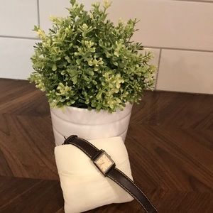 Bulova:: like new brown leather watch